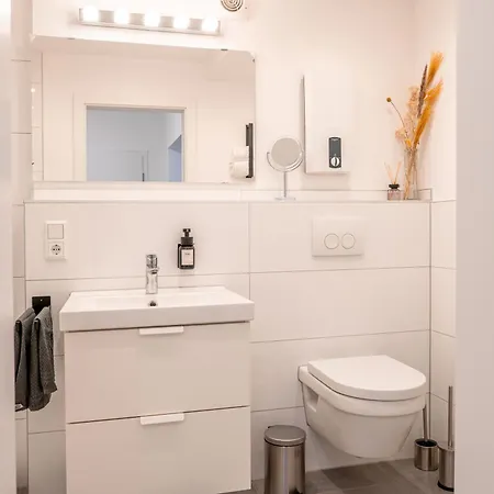 Apartamento Traumhaftes -balkon -haengesessel -wifi *