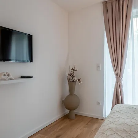 Apartamento Traumhaftes -balkon -haengesessel -wifi